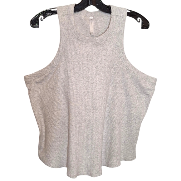 Fabletics Lightly Ribbed Racerback Tank Top 4X - Picture 2 of 3